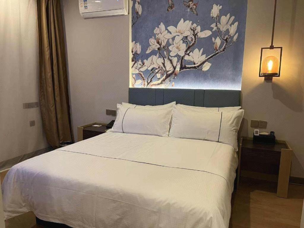 Magnotel Hotel Shanghai Railway Station Magnolia Plaza Xangai Exterior foto